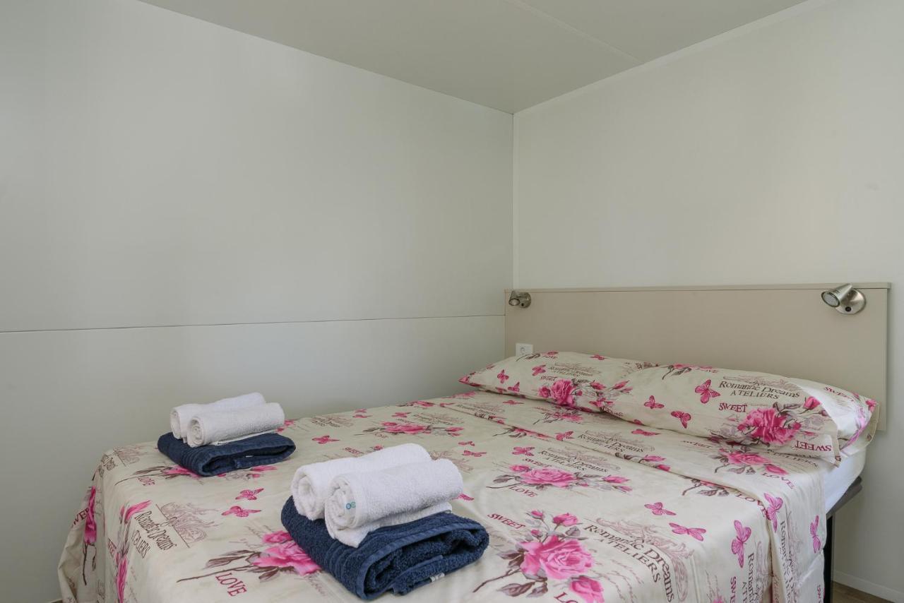 Salve Croatia Mobile Homes In Amadria Park Trogir 브랜지카 외부 사진